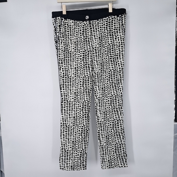 Airfield Black‎ White Abstract Dot Print Split Hem Scuba Knit Pants Size Large - Picture 1 of 6